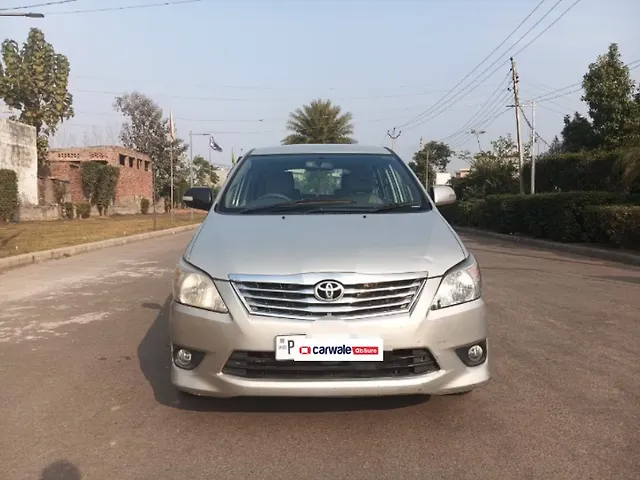 Used 2013 Toyota Innova in Ludhiana