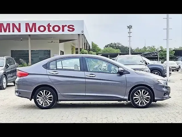 Used Honda City 4th Generation VX CVT Petrol in Ahmedabad