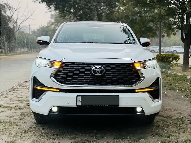 Used 2024 Toyota Innova Hycross in Delhi