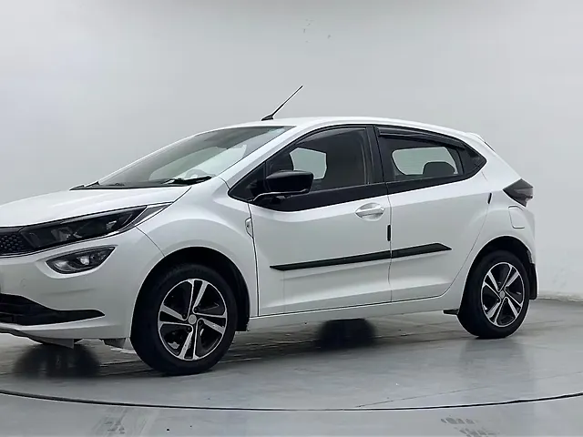 Used 2023 Tata Altroz in Gurgaon