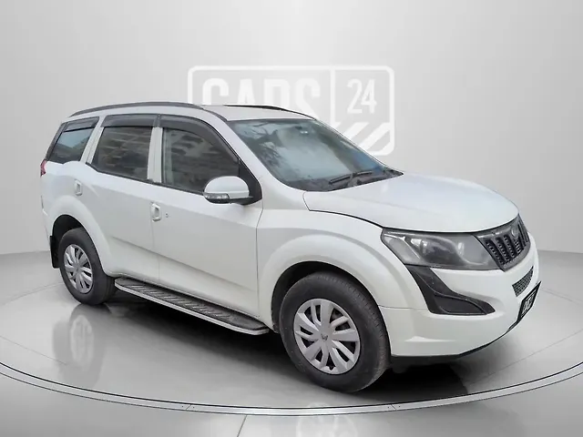 Used 2017 Mahindra XUV500 in Hyderabad