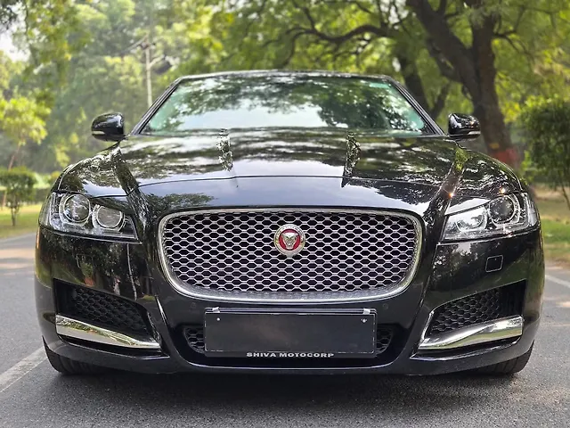 Used 2017 Jaguar XF in Delhi