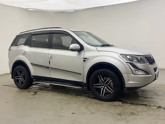 Used 2015 Mahindra XUV500 in Hyderabad