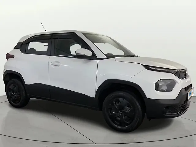 Used 2025 Tata Punch in Delhi