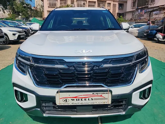 Used 2024 Kia Seltos in Mumbai