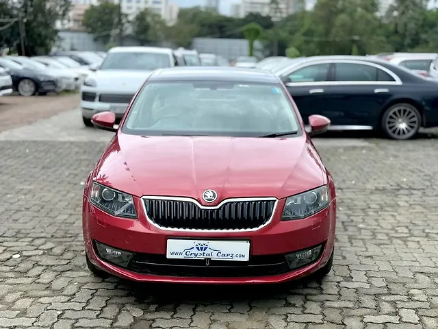 Used 2017 Skoda Octavia in Mumbai