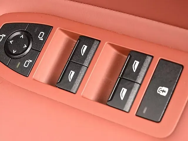 Used BMW iX xDrive 40 in Delhi Used BMW iX xDrive 40 in Delhi