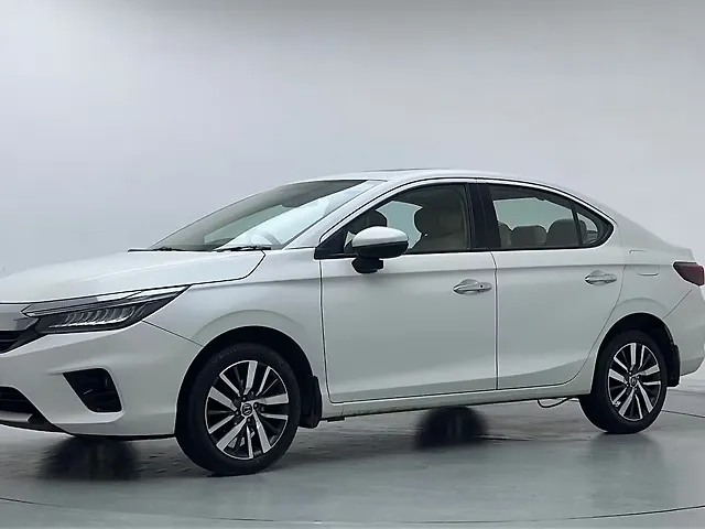 Used 2022 Honda City in Delhi