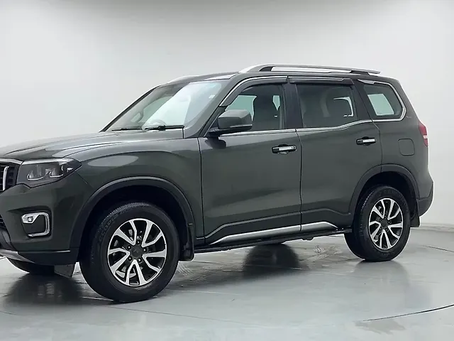 Used 2023 Mahindra Scorpio in Delhi