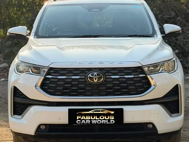 Used 2023 Toyota Innova Hycross in Mumbai Used 2023 Toyota Innova Hycross in Mumbai