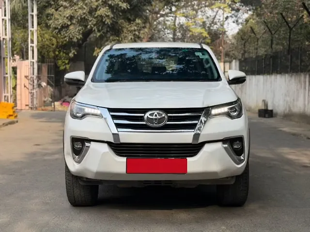 Used 2017 Toyota Fortuner in Delhi