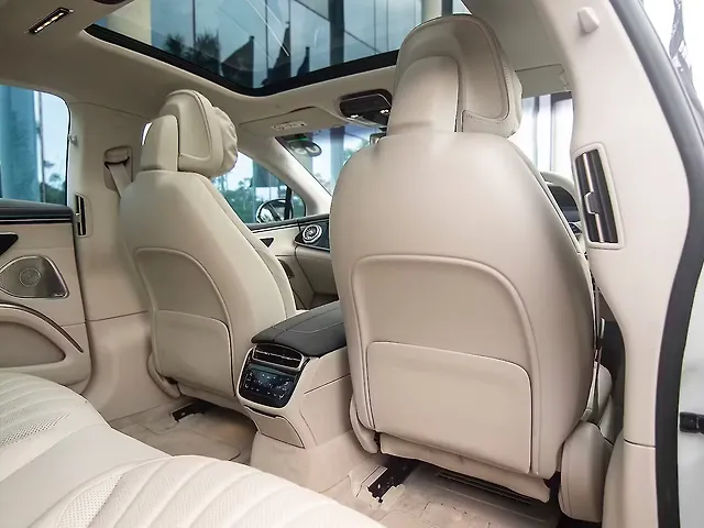 Used Mercedes-Benz EQS 580 4MATIC in Delhi