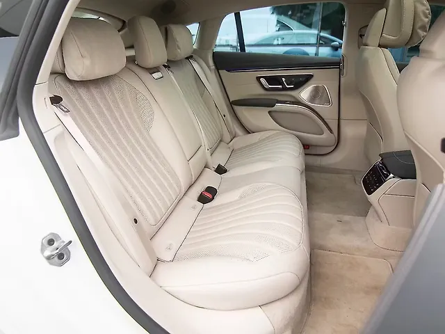 Used Mercedes-Benz EQS 580 4MATIC in Delhi