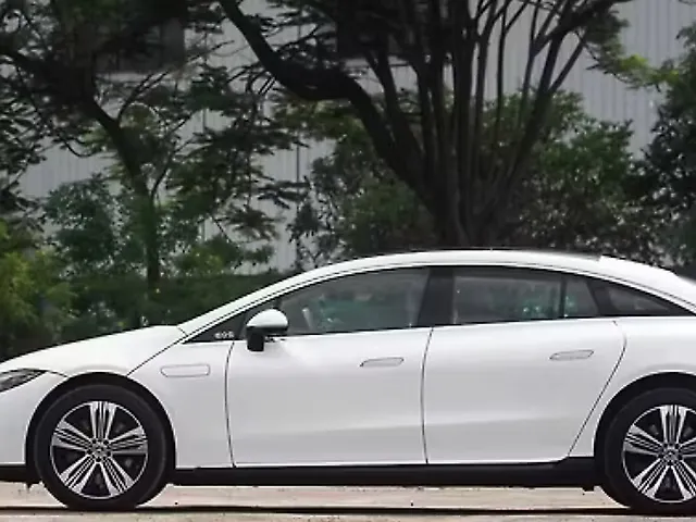 Used Mercedes-Benz EQS 580 4MATIC in Delhi