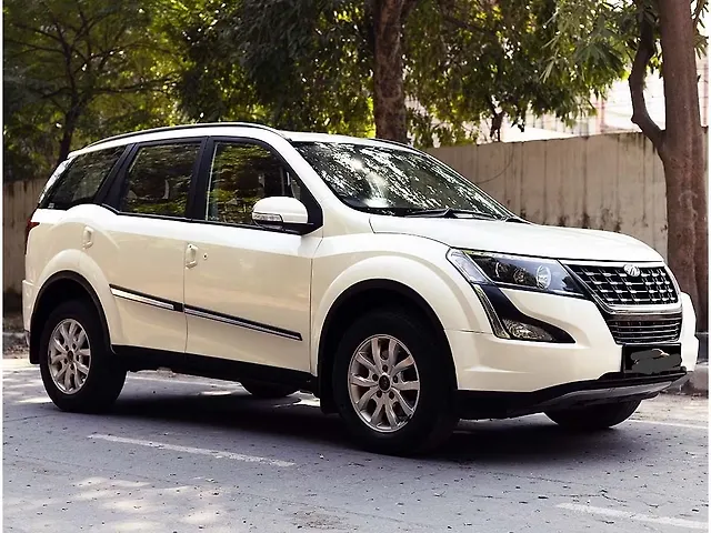 Used 2019 Mahindra XUV500 in Delhi
