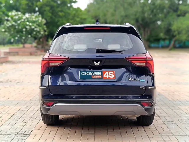Used Mahindra Old Generation XUV700 AX 7 Petrol AT Luxury Pack 7 STR [2021] in Delhi