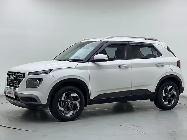 Used 2020 Hyundai Venue in Delhi