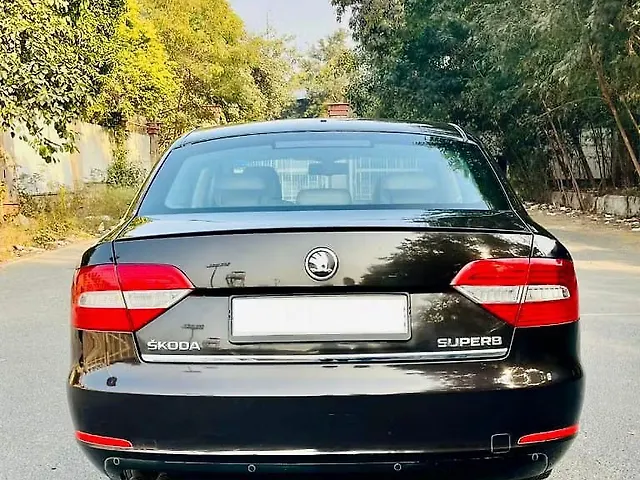 Used 2015 Skoda Superb in Delhi