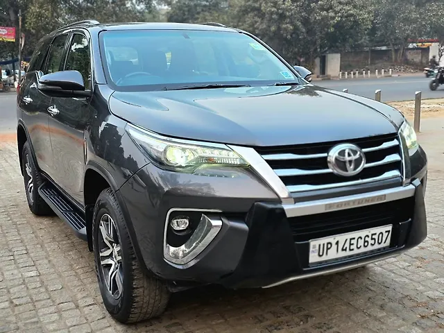 Used 2019 Toyota Fortuner in Delhi