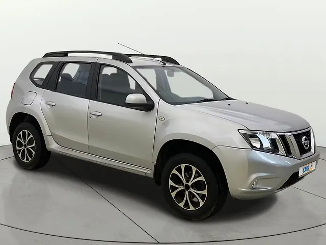 Used 2016 Nissan Terrano in Mumbai