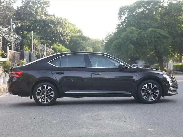 Used Skoda Superb [2016-2020] L&K TSI AT in Delhi