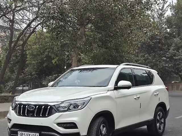 Used Mahindra Alturas G4 4WD AT in Delhi