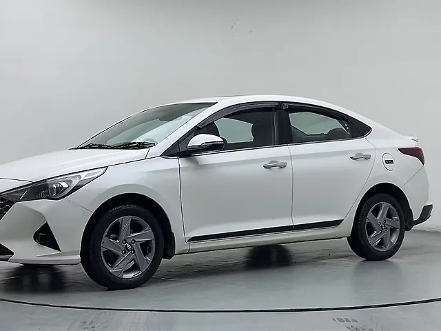 Used 2022 Hyundai Verna in Ghaziabad