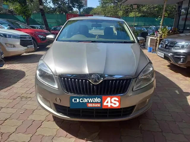 Used 2016 Skoda Rapid in Mumbai