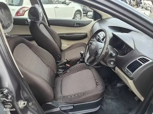 Used Hyundai i20 [2010-2012] Sportz 1.2 (O) in Nagpur