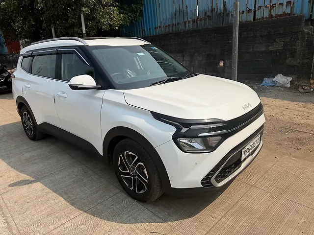 Used 2024 Kia Carens in Mumbai