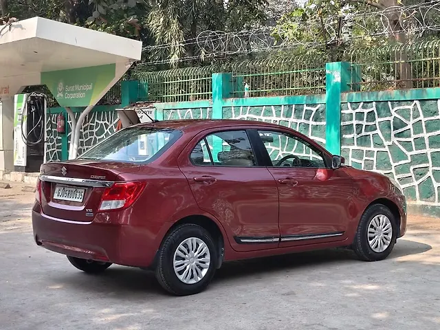 Used Maruti Suzuki Dzire [2017-2020] VXi AMT in Surat