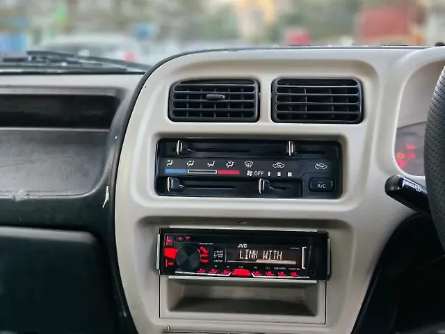 Used Maruti Suzuki Eeco AC (O) Petrol Manual 5 STR in Rajkot