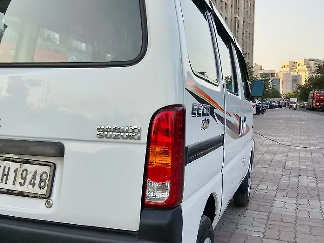 Used Maruti Suzuki Eeco AC (O) Petrol Manual 5 STR in Rajkot