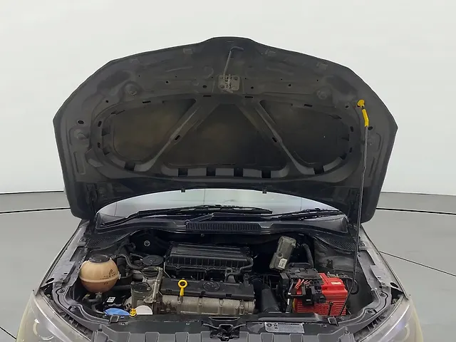 Used Skoda Rapid Style 1.6 MPI AT in Mumbai