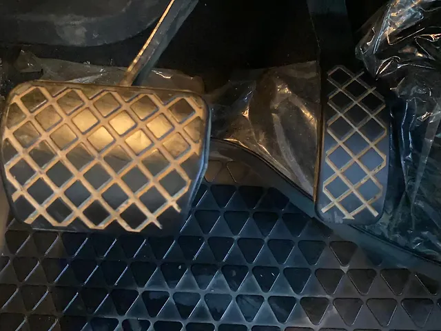 Used Skoda Rapid Style 1.6 MPI AT in Mumbai