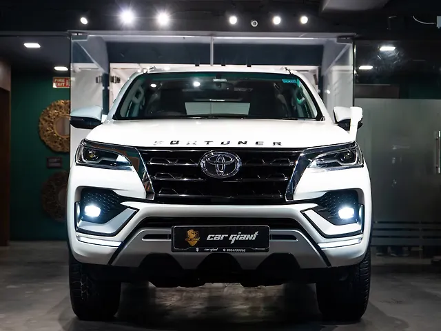 Used 2024 Toyota Fortuner in Noida