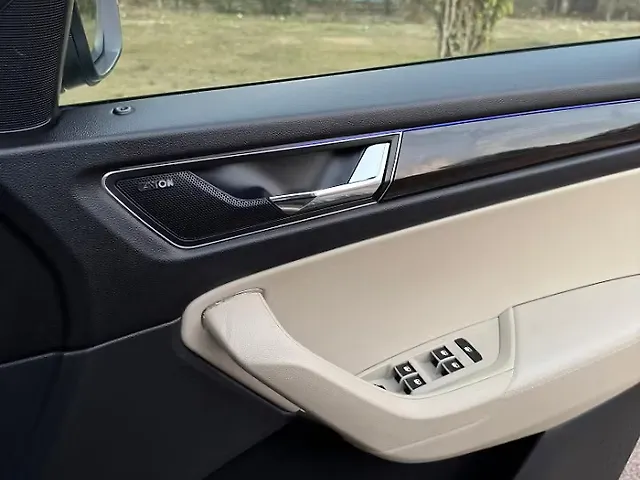Used Skoda Kodiaq [2017-2020] L&K 2.0 TDI 4x4 AT in Chandigarh