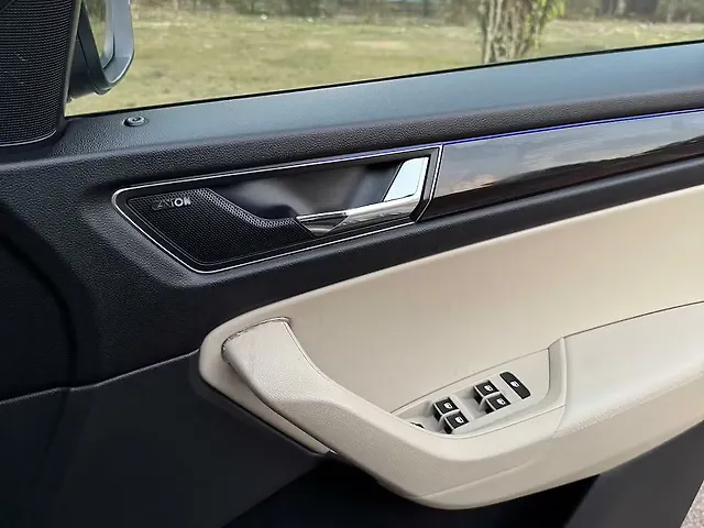 Used Skoda Kodiaq [2017-2020] L&K 2.0 TDI 4x4 AT in Chandigarh