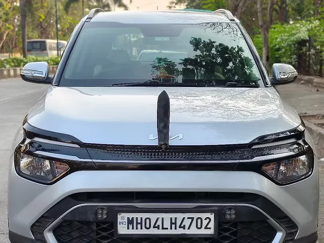 Used 2022 Kia Carens in Mumbai