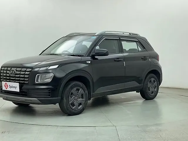 Used 2023 Hyundai Venue in Mumbai