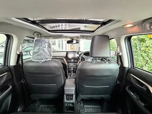 Used Maruti Suzuki Grand Vitara Alpha Plus 2WD Hybrid (Electric + Petrol) 1.5L Automatic (e-CVT) in Hyderabad