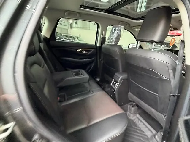 Used Maruti Suzuki Grand Vitara Alpha Plus 2WD Hybrid (Electric + Petrol) 1.5L Automatic (e-CVT) in Hyderabad