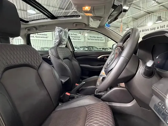 Used Maruti Suzuki Grand Vitara Alpha Plus 2WD Hybrid (Electric + Petrol) 1.5L Automatic (e-CVT) in Hyderabad