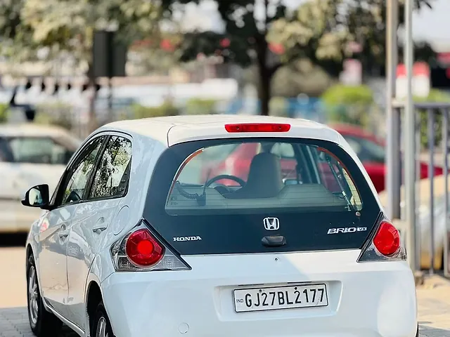 Used Honda Brio VX MT in Surat