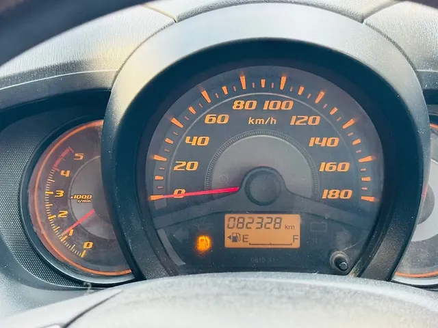 Used Honda Brio VX MT in Surat