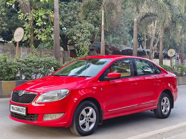 Used 2013 Skoda Rapid in Mumbai