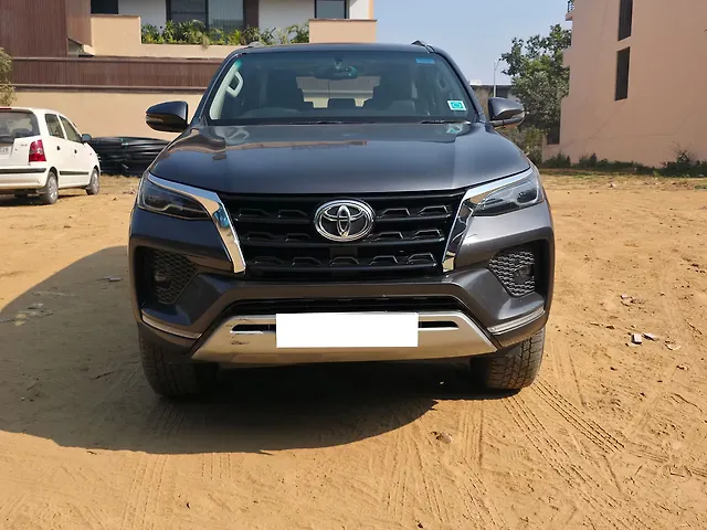 Used 2021 Toyota Fortuner in Delhi