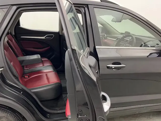 Used MG Astor Savvy 1.3 Turbo AT S Red [2021-2023] in Mumbai