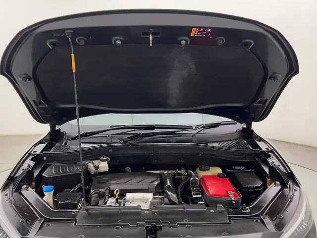 Used MG Astor Savvy 1.3 Turbo AT S Red [2021-2023] in Mumbai