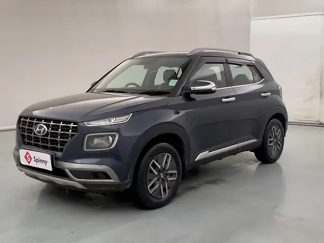 Used 2022 Hyundai Venue in Lucknow